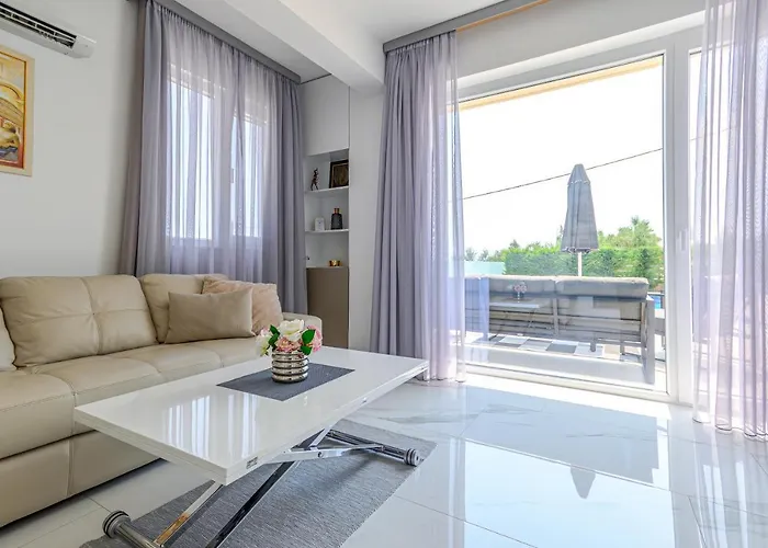 Feriehus Sea Stars Premium Luxury With Private Pools Hanioti